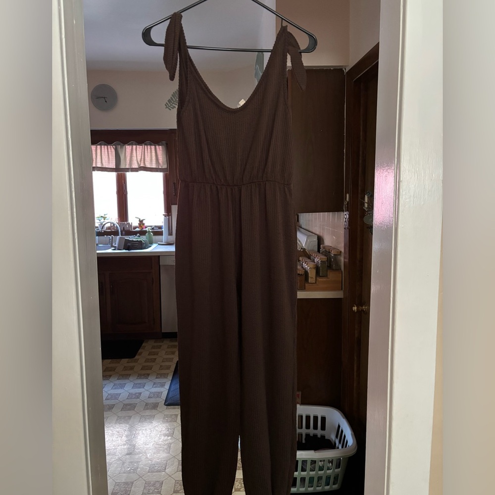 Brown Sleeveless Jumpsuit with Tie Straps